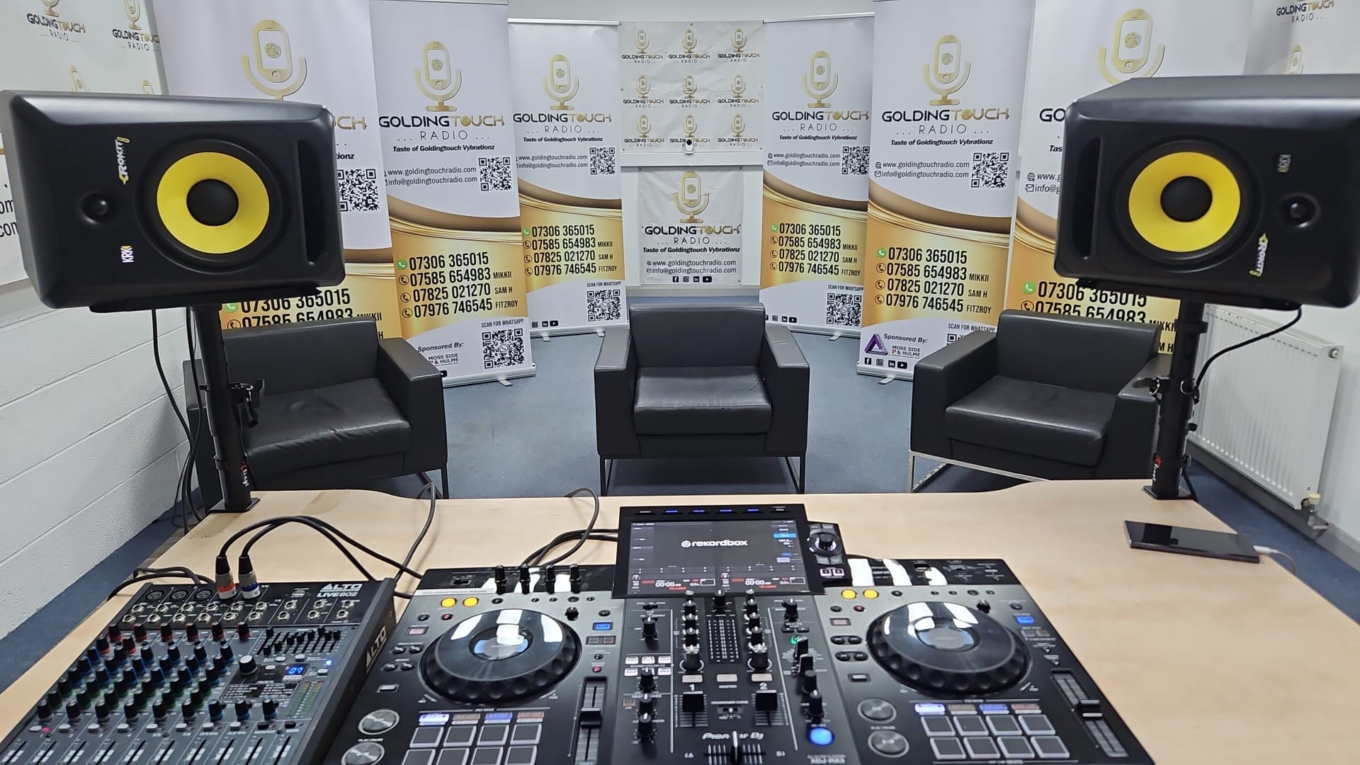 The Golding Touch Podcast Lounge - Professional DJ equipment and studio setup